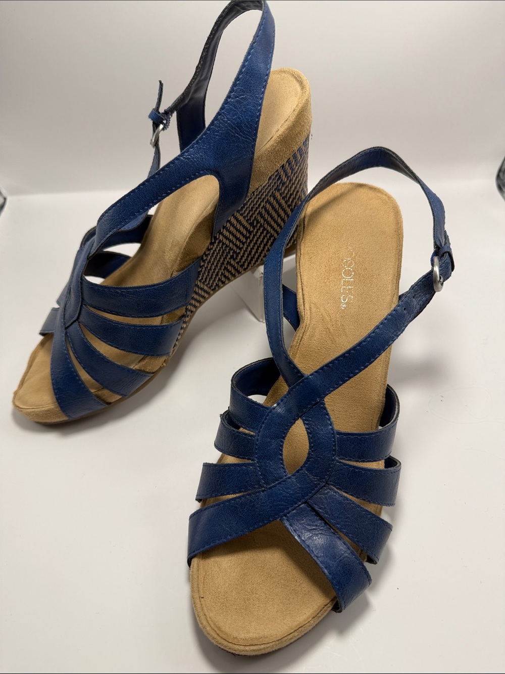 Aerosoles Navy Blue Strappy 4” Wedge Sandals Size 10